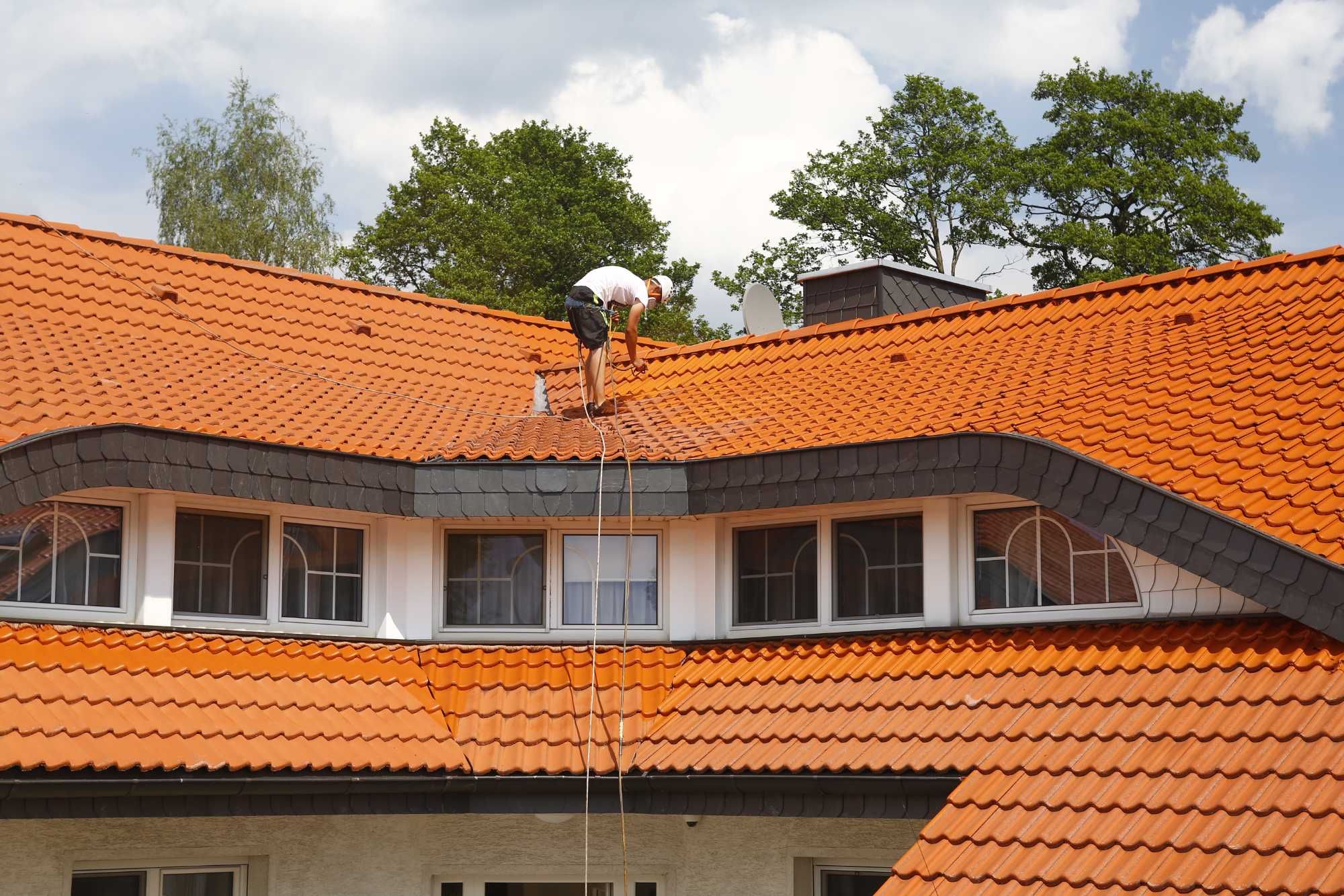 Malowanie Dachów, Dachówek Betonowych ,Cementowych,  Blaszanych OPOLE