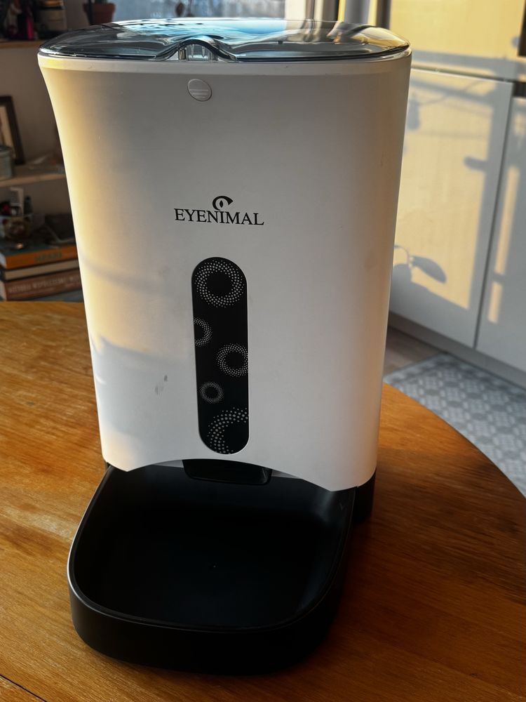 EYENIMAL Small Pet Feeder Podajnik Karmy