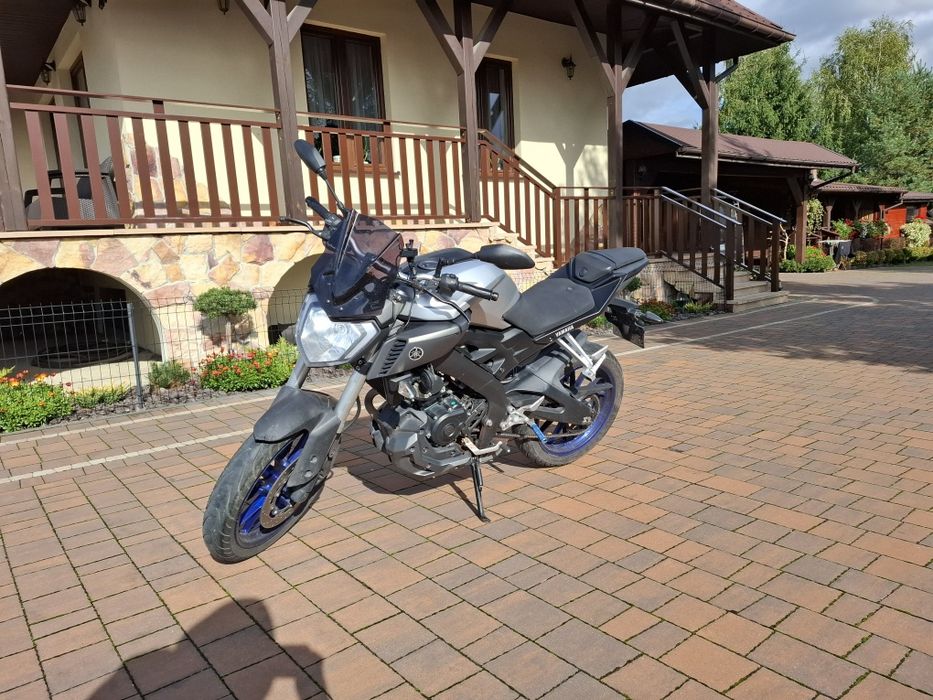 Motocykl Yamaha MT-125