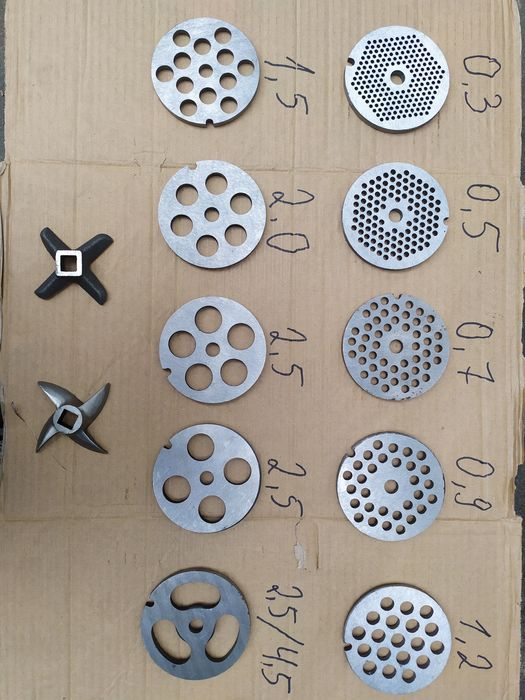 Алюминиевая мясорубка 32, ручная или под электродвигатель промышленная