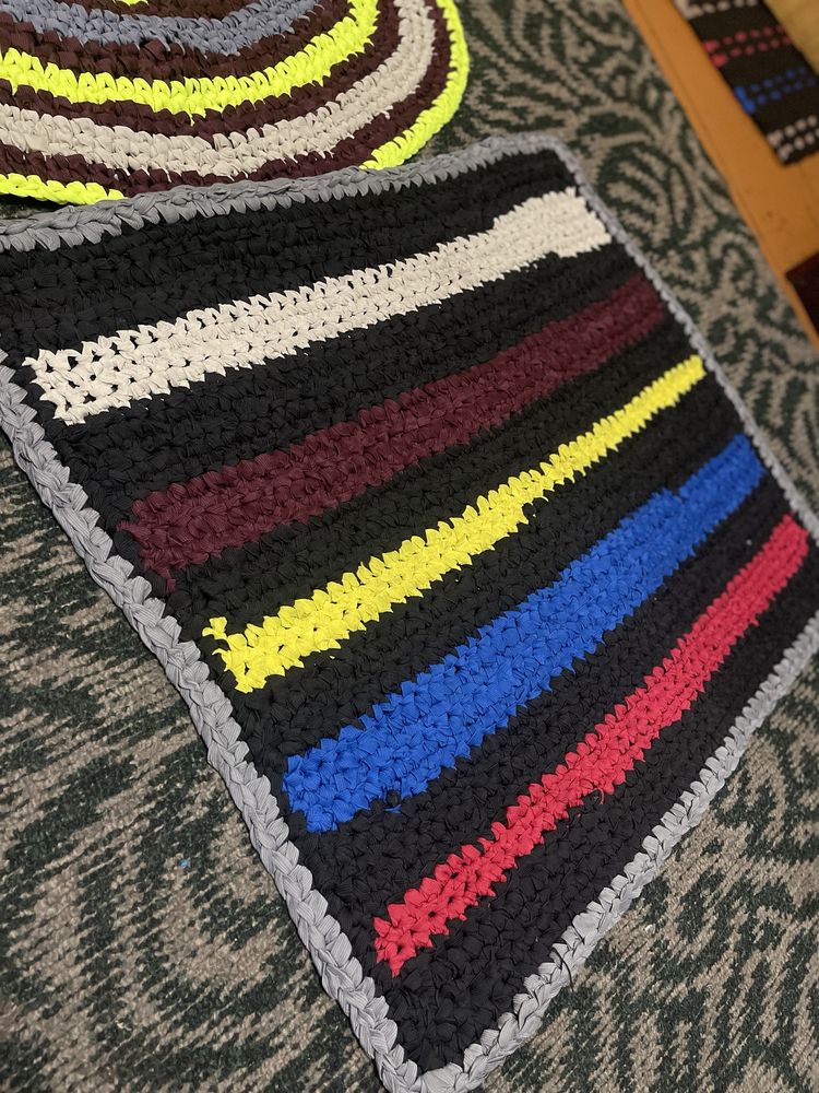 Плетений килимок гачком