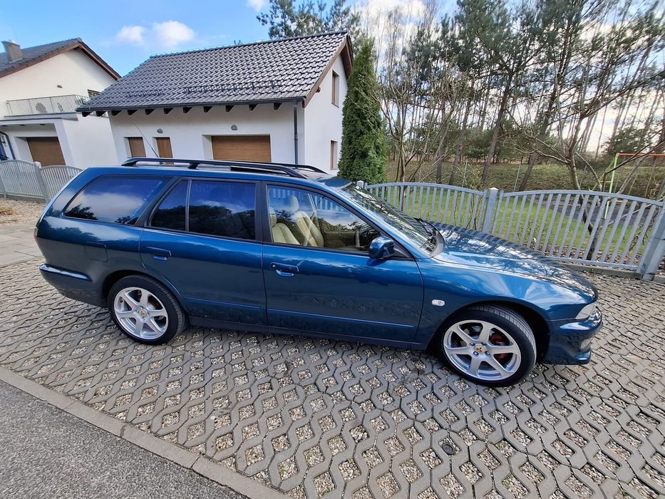 Mitsubishi Galant Avance 2.5 V6