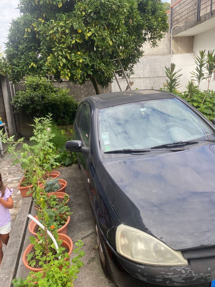Opel Corsa 1.2 cor preto usado