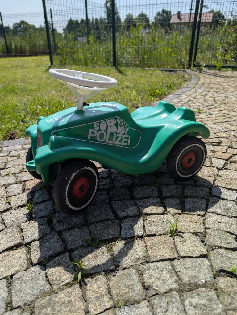 Sprzedam samochodzik jeździk