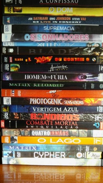 Vendo Filmes em DVD