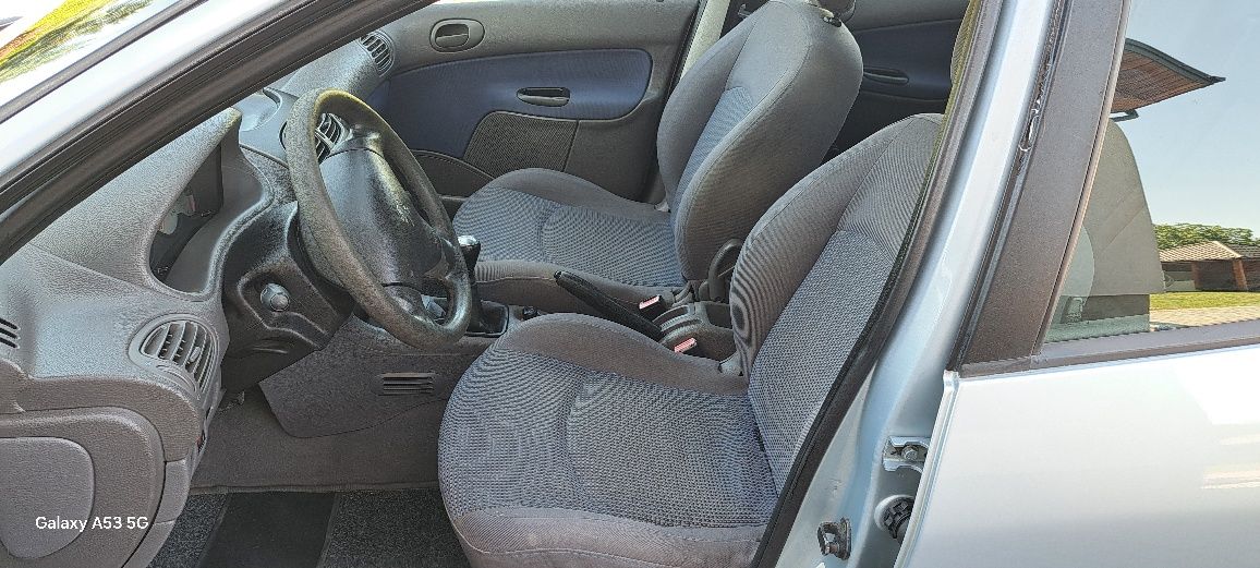 Peugeot 206 1.4 B 2004 r klima sprawna  nowe opony dwa lata w PL