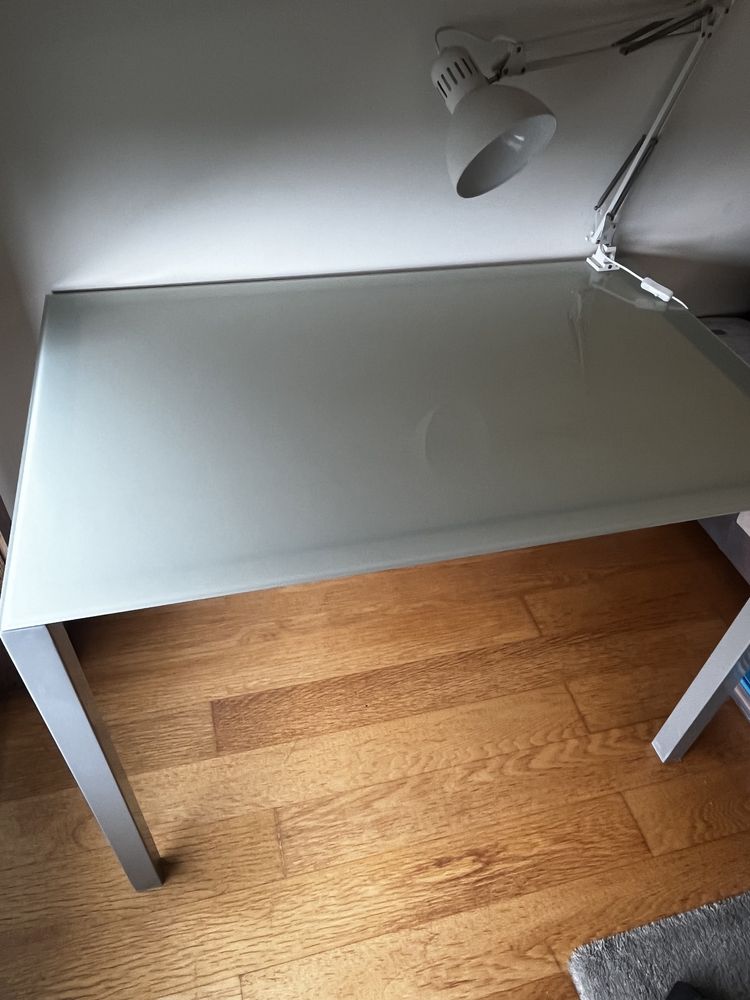 Vendo Mesa de Vidro