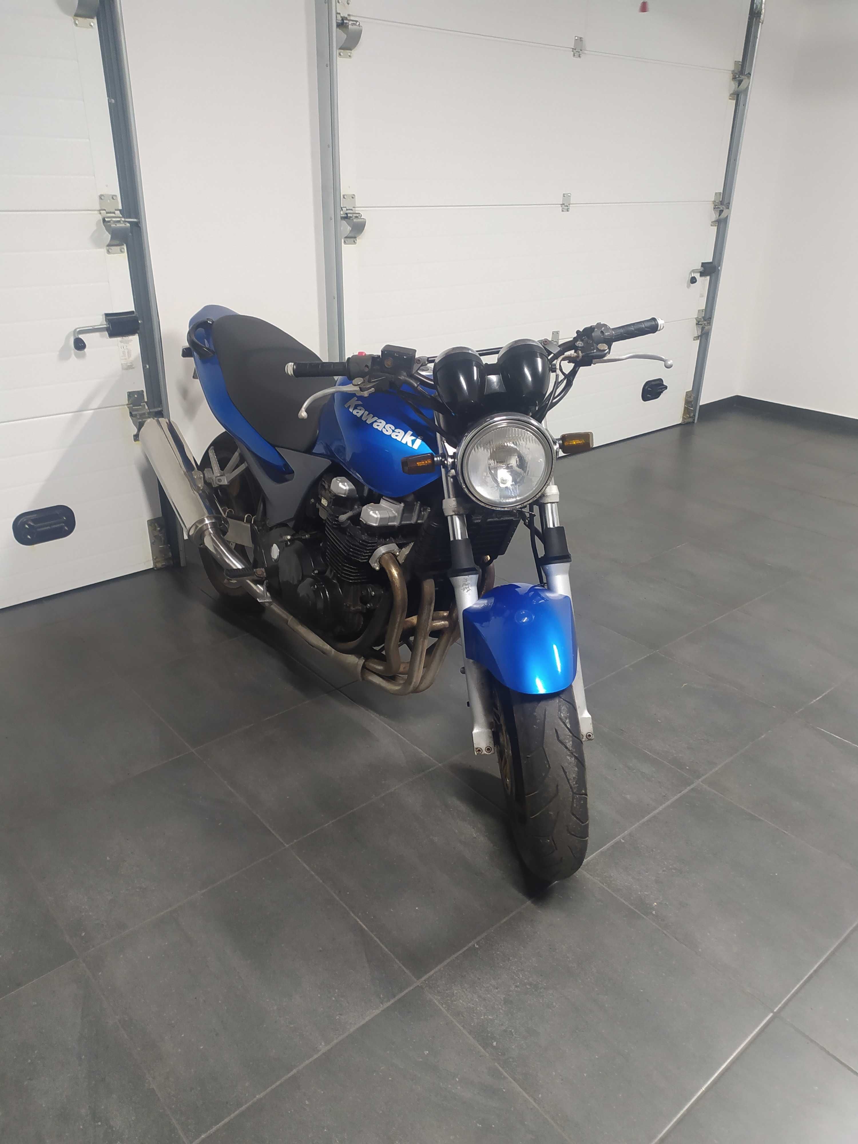 Kawasaki zr 7 2002