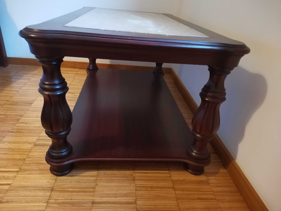 Mesa de sala de estar