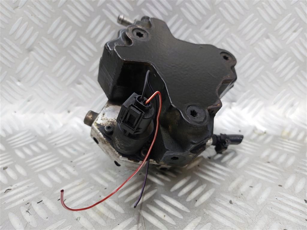 Pompa wtryskowa BMW seria 7 E65 4,0D 258KM M67 01 08r