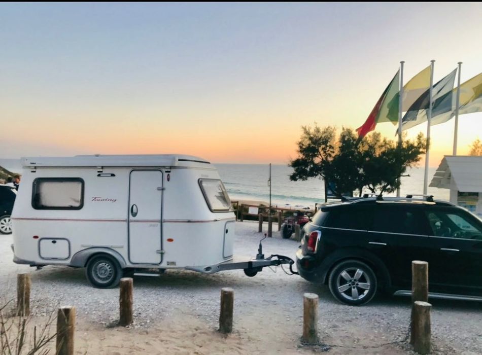 Vendo caravane Eriba  Touring 310 Urban conhecida pelo design compacto