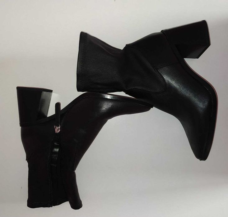 Ботінки нові zara