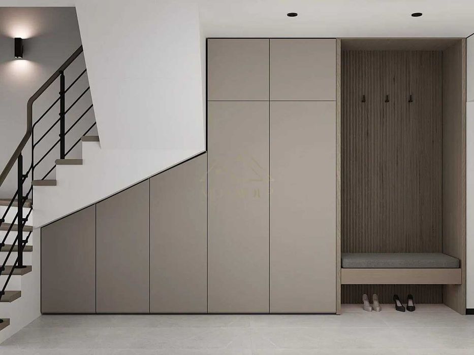 Продаж таунхауса з РЕМОНТОМ!