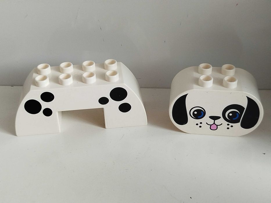 Lego Duplo zwierzęta - biały pies, piesek, dalmatyńczyk