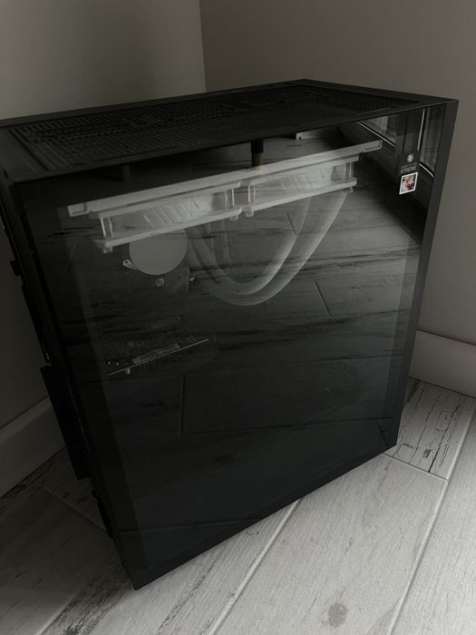 Komputer PC Ryzen 7 5800x / 32GB ram / GTX 1050 / SSD + HDD / B550