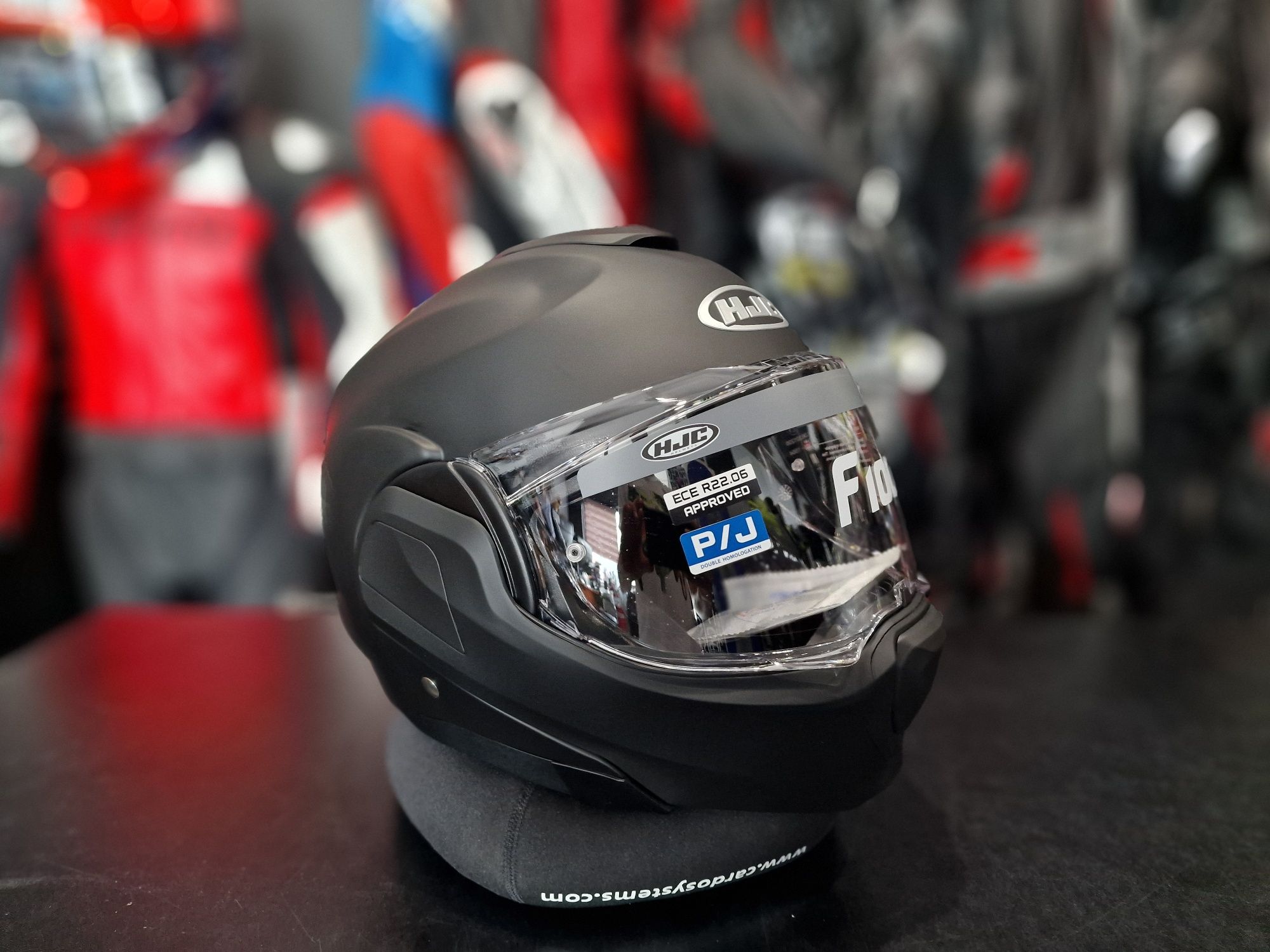 MotoSzafa Kask HJC F100 SOLID SEMI FLAT BLACK !gratisy/raty!