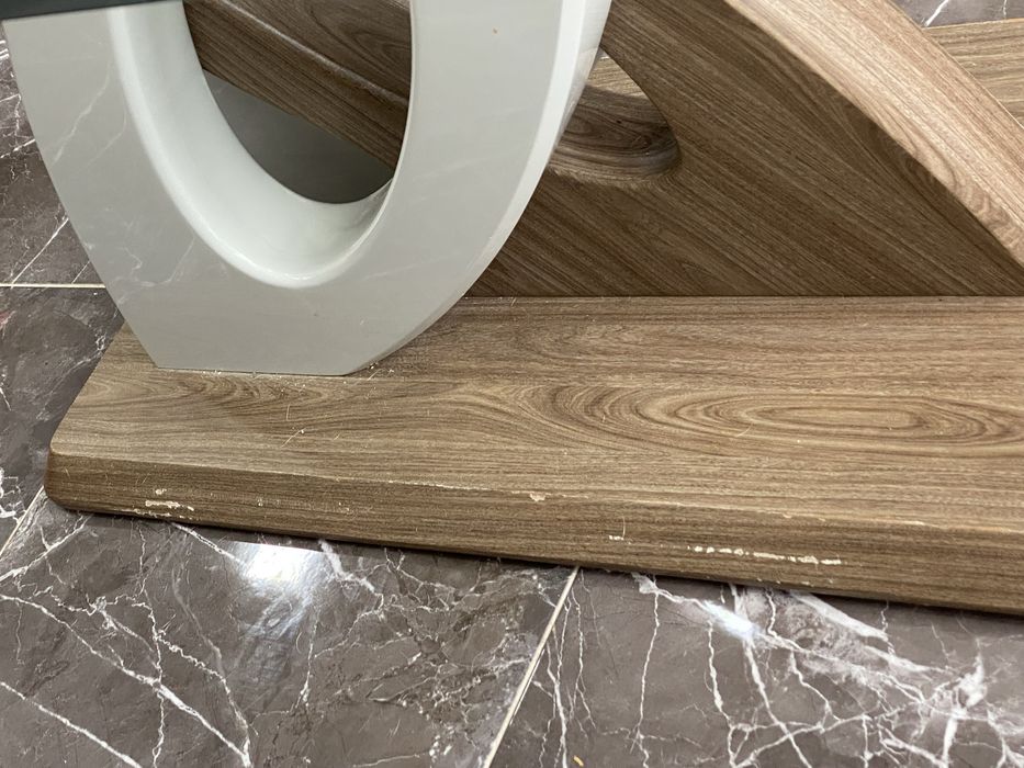 Mesa de vidro  para refeicao