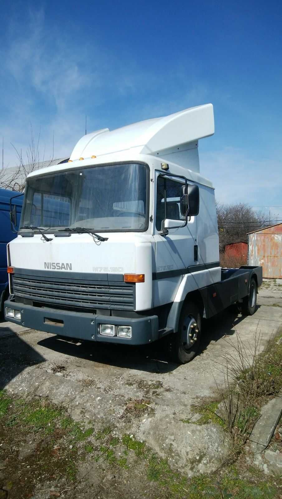 Nissan M75 тягач