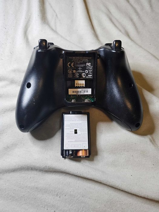 Gamepad Xbox 360 pad  czarny bezprzewodowy komplet Microsoft