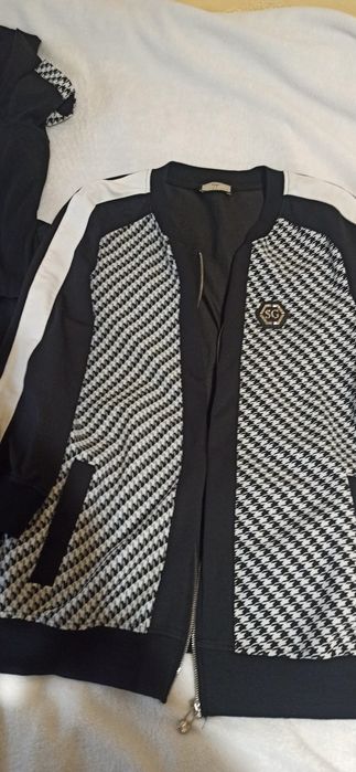 Спортивний костюм . Жіночий.