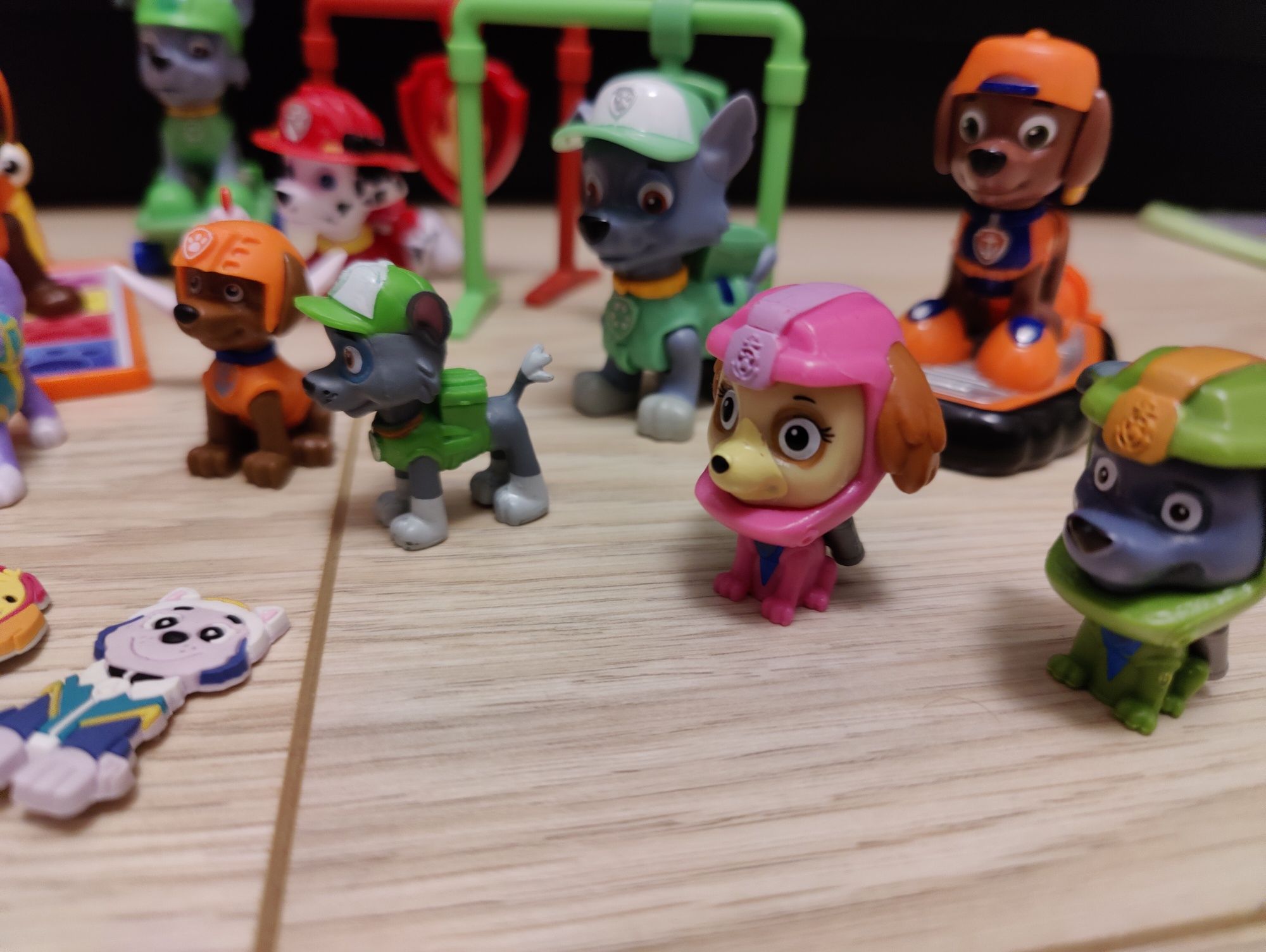 Psi Patrol figurki akcji ZESTAW Rocky Zuma Marshall Skye pieski