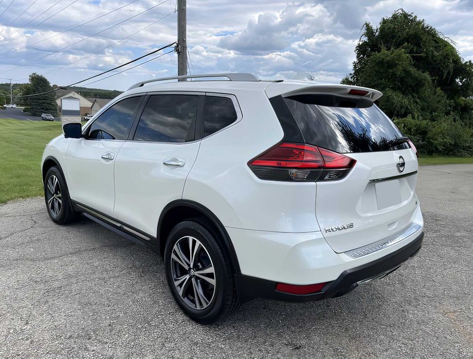 Nissan Rogue      2017