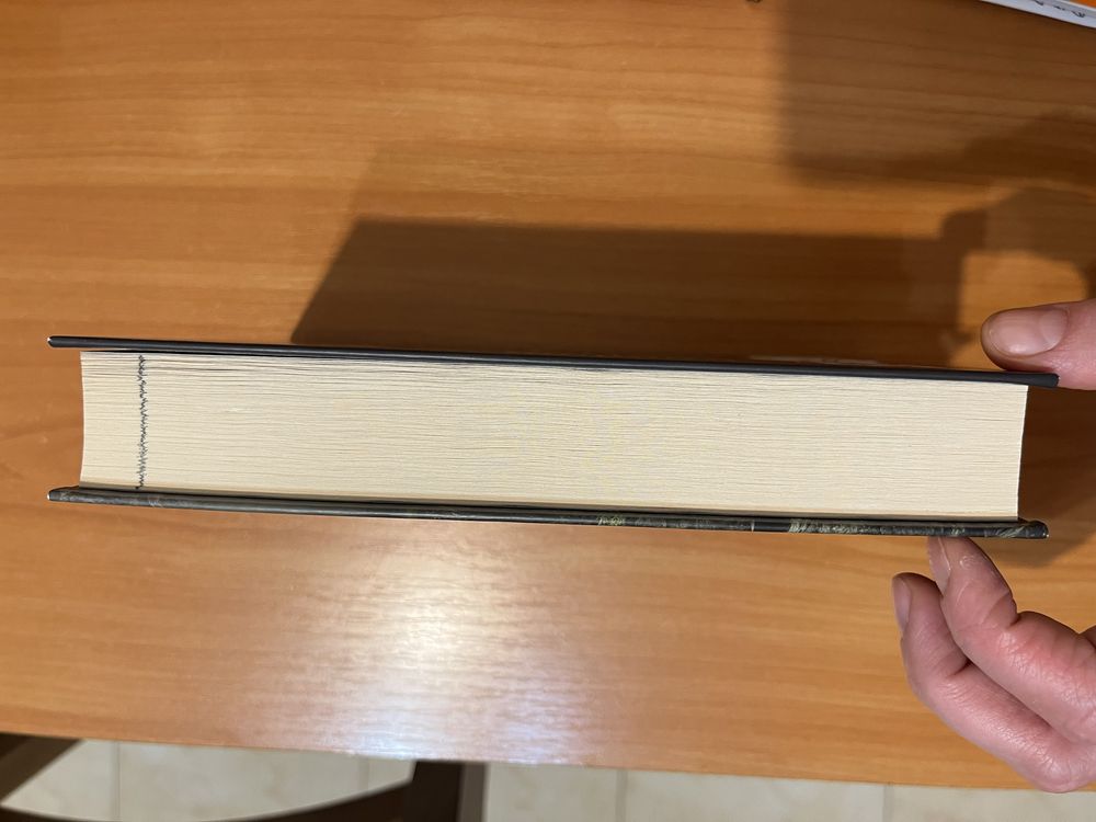 Книга Макс Кідрук Не озирайся і мовчи