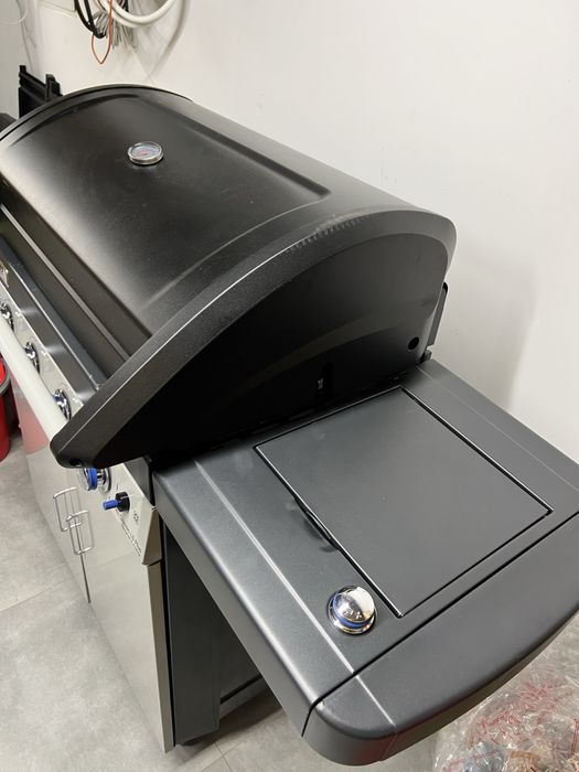 Nowy Campingaz 4 Series Classic LSG Grill Gazowy, Czarny/Srebrny,