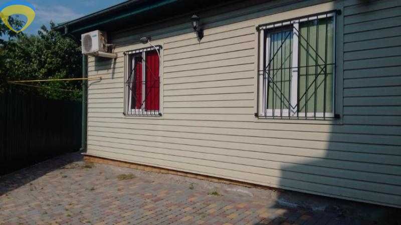 Продам отдельный дом в центре на ул. Разумовская