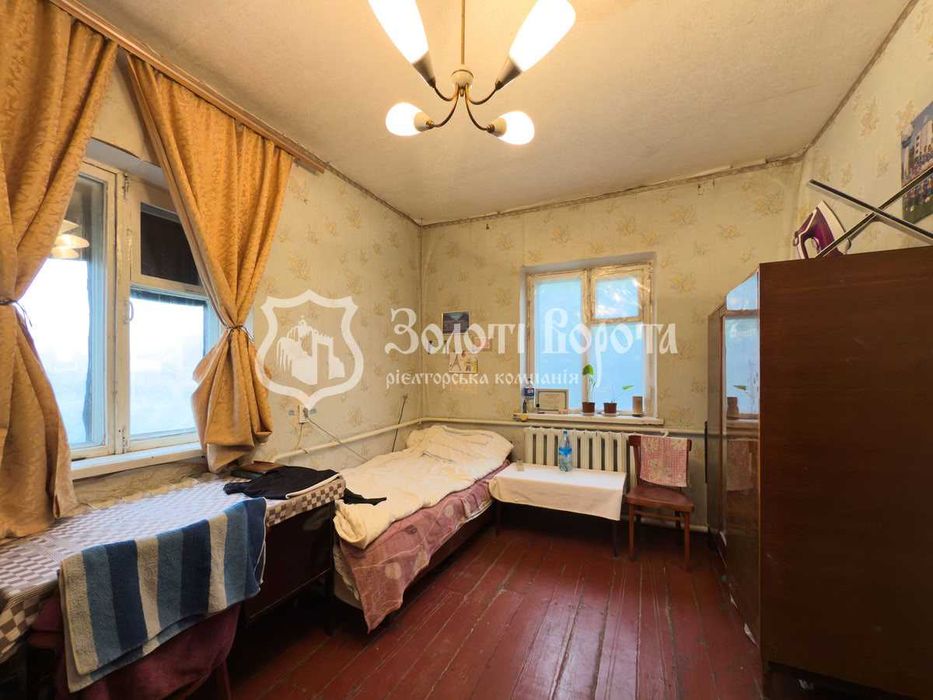 Будинок 1 поверх, 4 кімнати. Ділянка — 26 соток. Під ремонт. Бориспіль