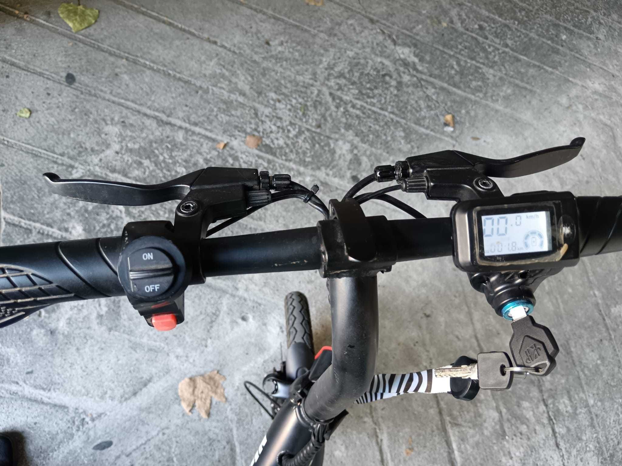 Bicicleta elétrica Niubility B14 em excelente estado