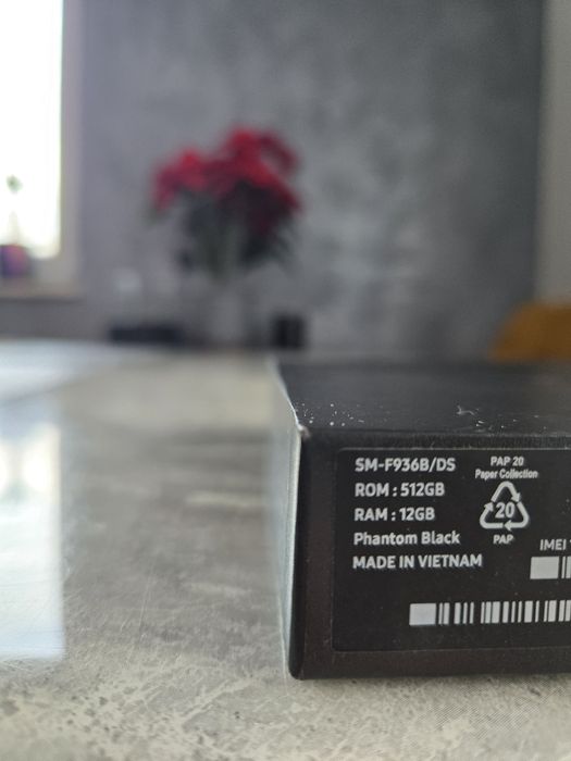 Samsung Galaxy Z Fold 4 512 GB w bardzo dobrym stanie!