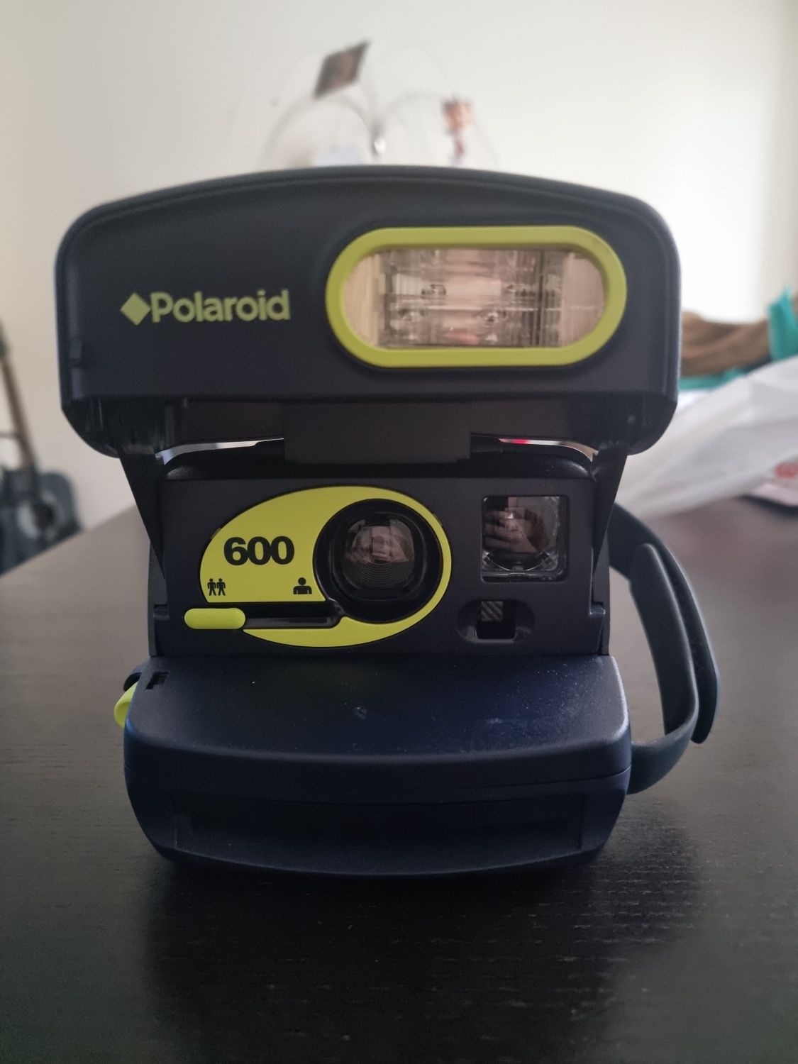 Vendo Polaroid 600