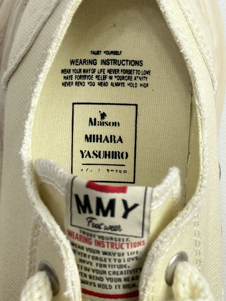 MMY Maison Mihara Yasuhiro жовті білі бежевые бежеві белые желтые 43