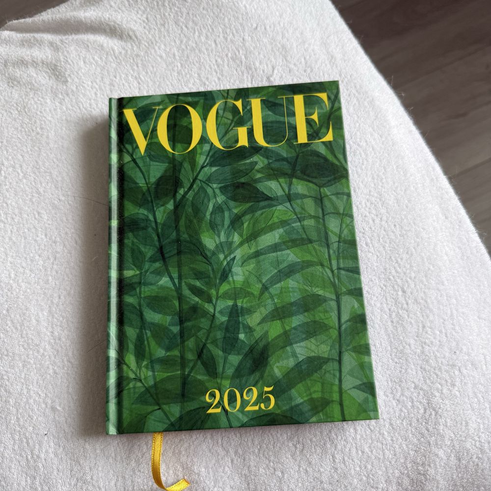 Блокнот/планер Vogue 2025