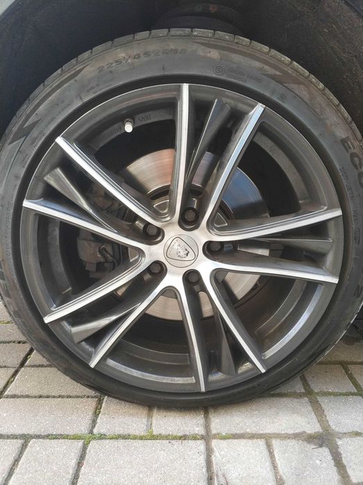 Kompletne koła 225/45/18 lato. 5x114,3. Nowe opony.