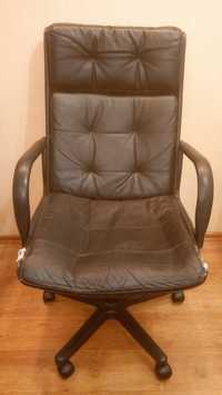 Директорське шкіряне крісло Офісне крісло Крісло стілець комп'ютерний