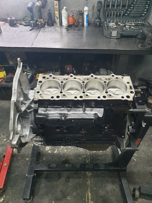 Блок в сборі 2.5tdi 4d56 Mitsubishi Pajero L200 Hyundai H100 Galloper