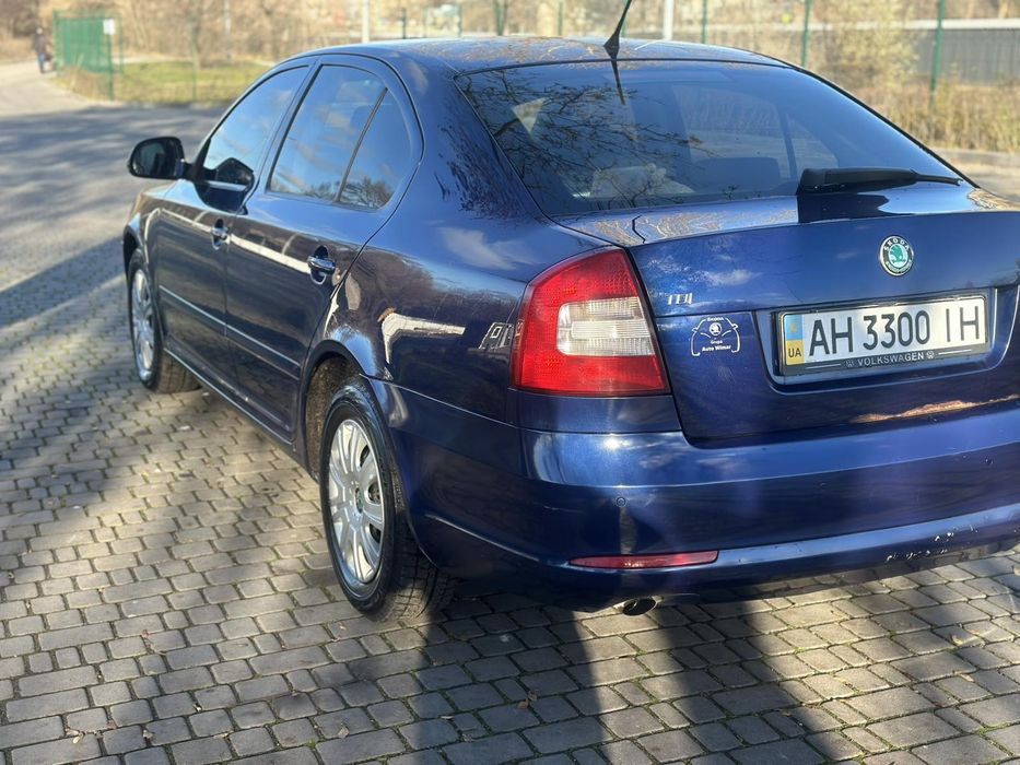 Продам Школу Октавия 2010 Года