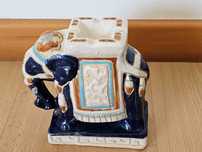 Elefante de porcelana chinesa