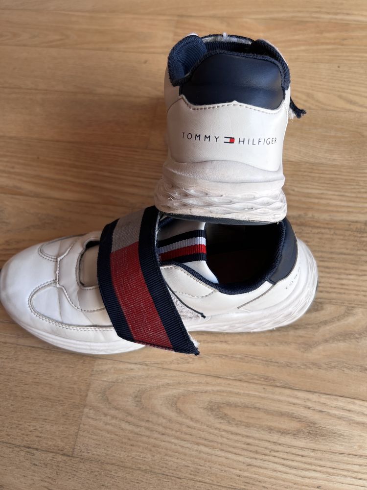 Tommy Hilfiger buty sportowe eu 34 na rzepy szybka wysyłka InPost !