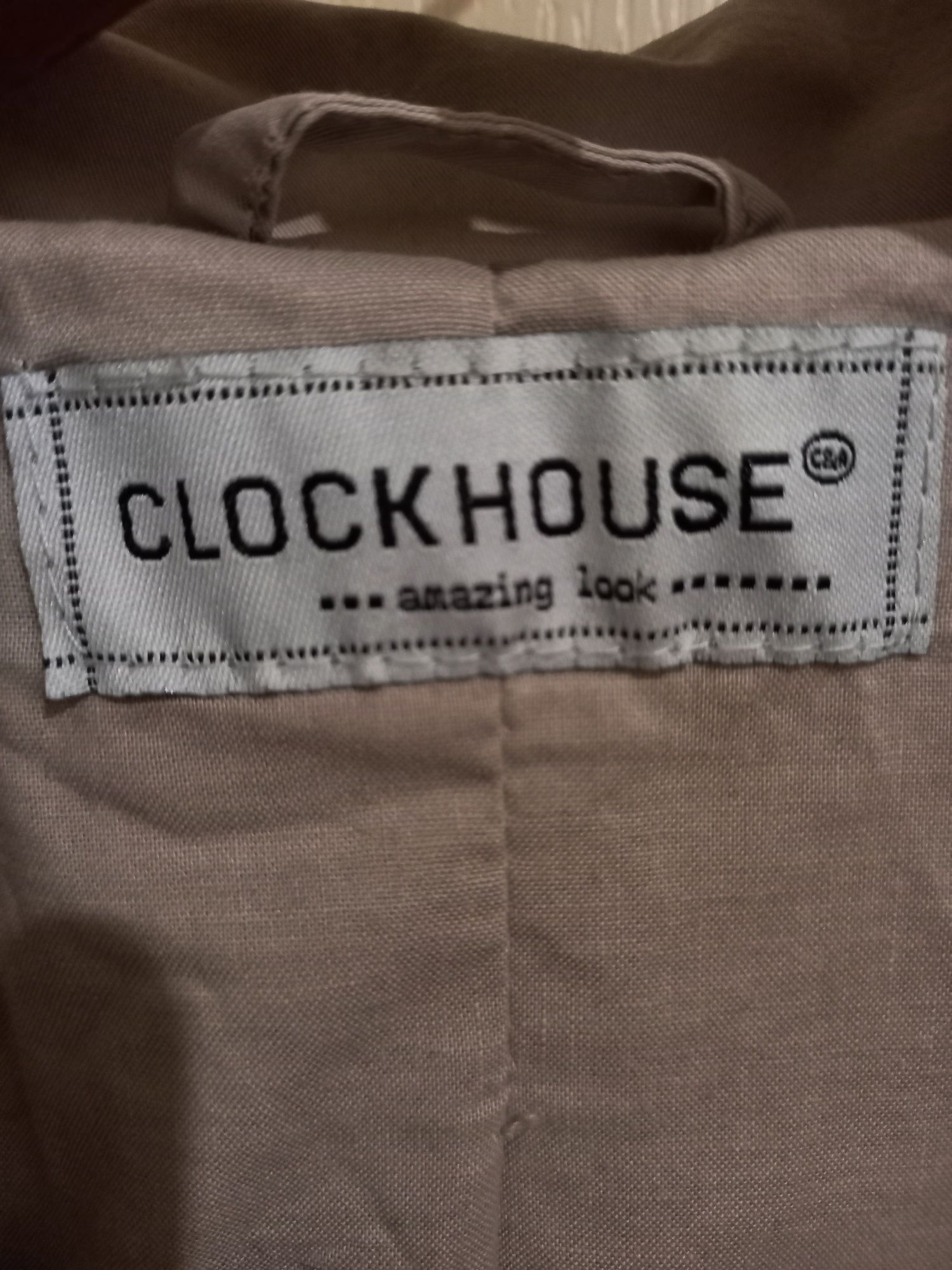 Тренч в ідеальному стані М Clockhouse