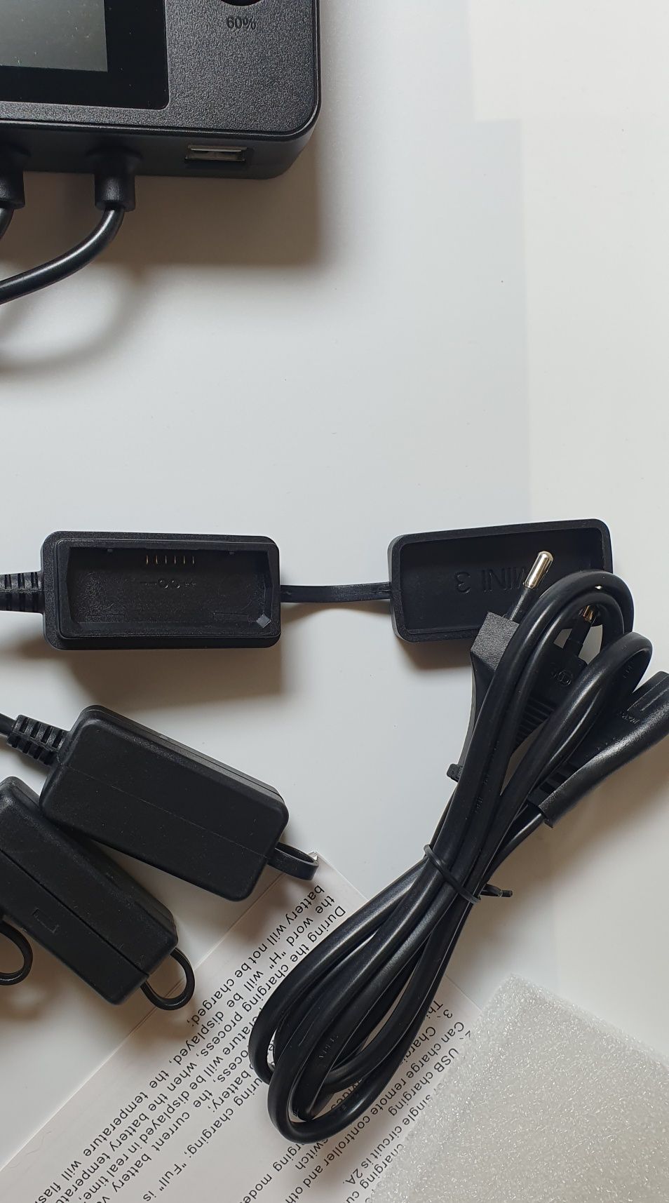 Ładowarka do baterii dronów z wyświetlaczem dodatkowo 2x wejście USB