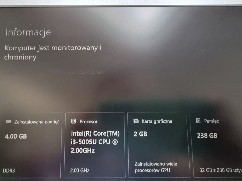 Laptop 15" Lenovo Z51-70, i3, 4GB, 240GB SSD, W10, w pełni sprawny.