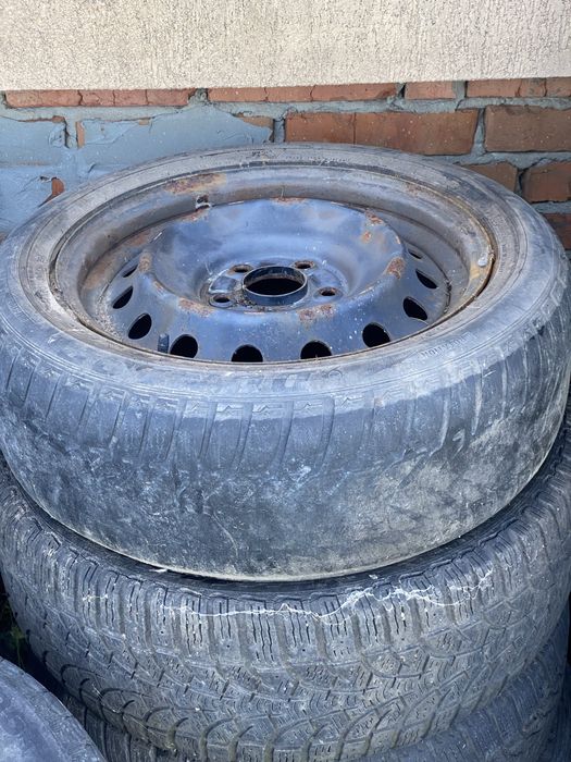 Продам вживані шини R13–R17, різний стан