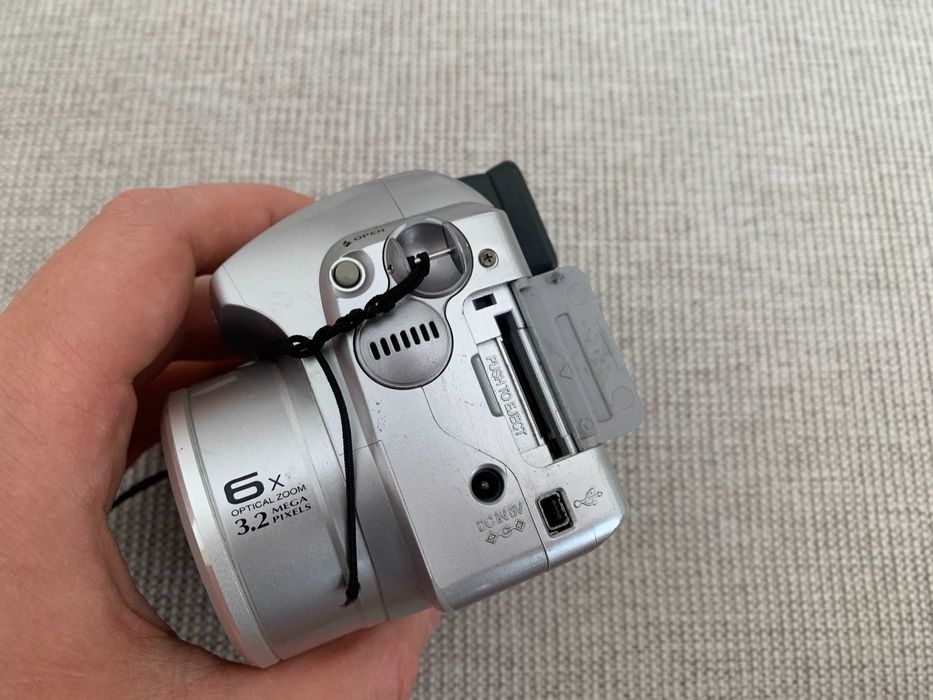Fujifilm Finepix S304