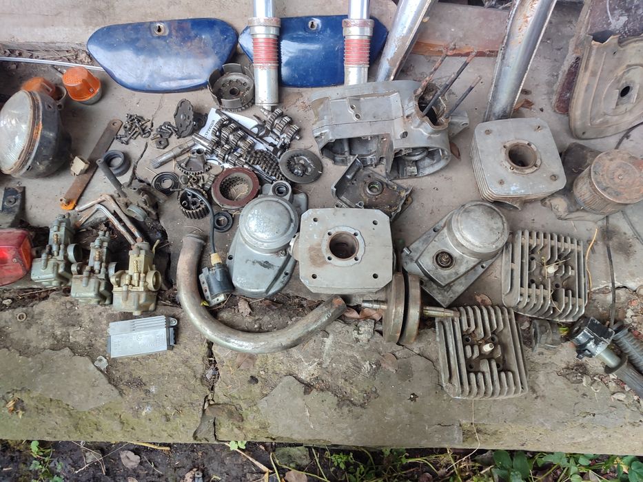 Двигун по запчастинах Мінськ
