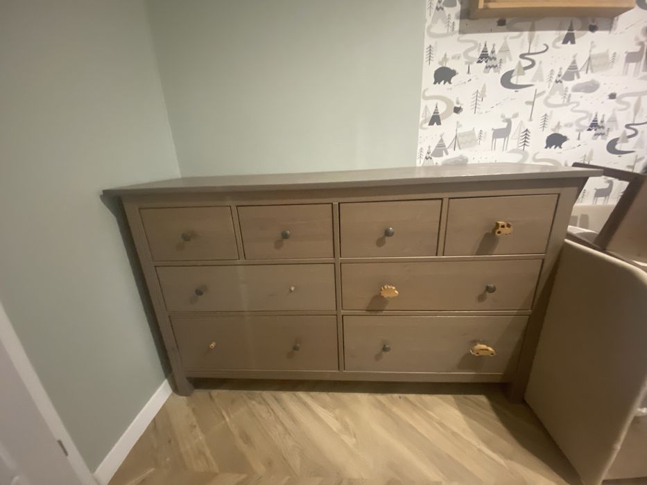 Komoda drewniana Hemnes Ikea