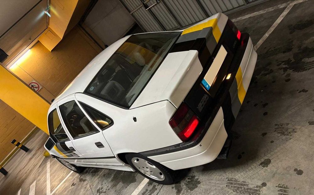 Opel Vectra A 2000 *Clássico*