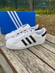 White Black\Superstar\adidas\nowy UnisexTrampki.38
